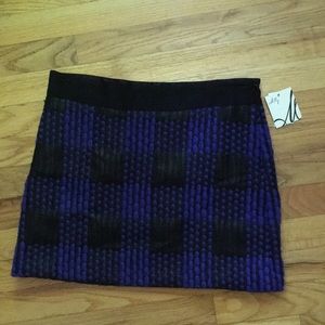 Milly NWT-mini skirt 6 in blk & royal bluish/ purple